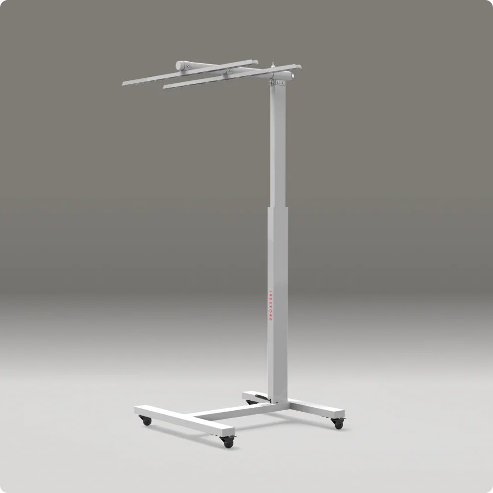 white universal stand